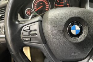 BMW X3 esikatselu 22