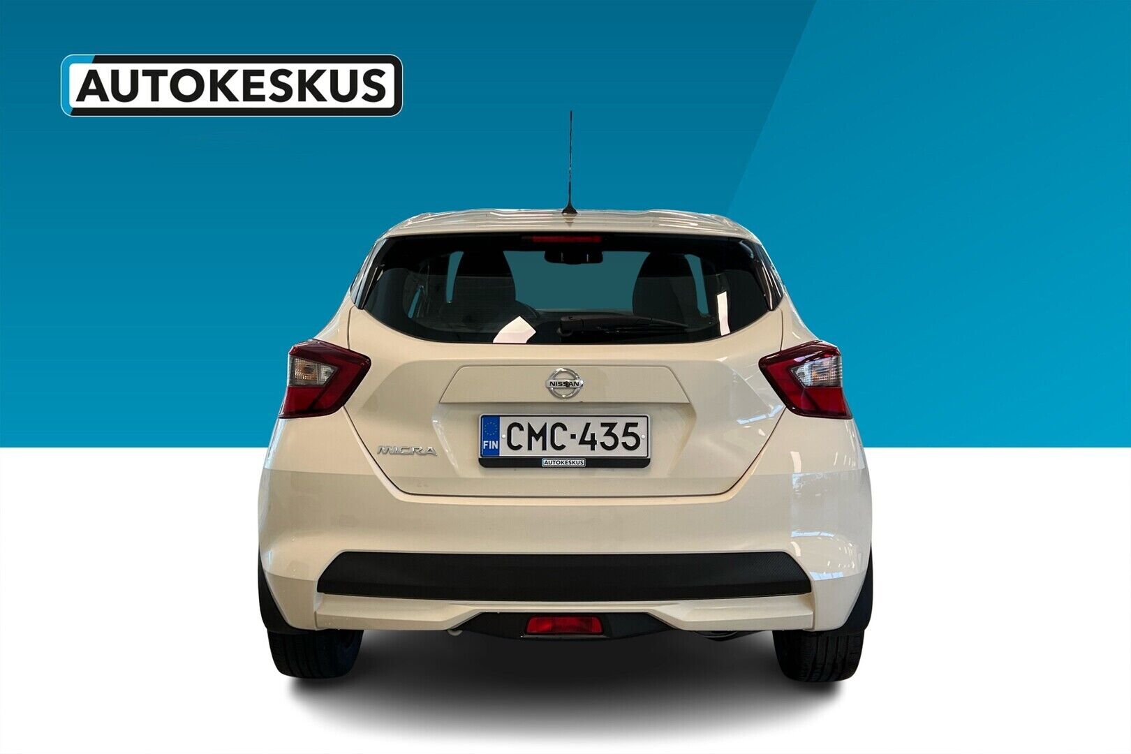 Nissan Micra iso kuva 3