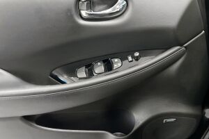 Nissan Leaf esikatselu 20