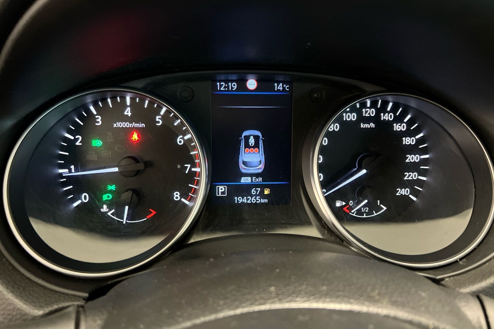 Nissan Qashqai iso kuva 9