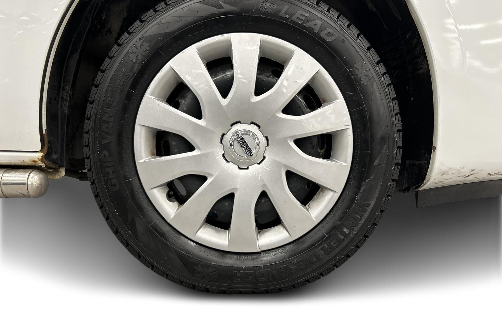 Nissan NV300 iso kuva 13