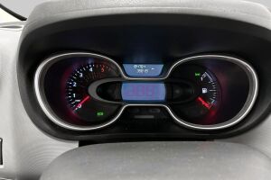 Nissan NV300 esikatselu 23