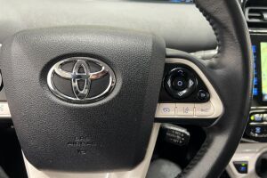 Toyota Prius Plug-in esikatselu 24