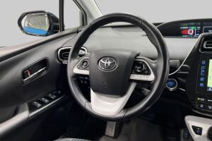 Toyota Prius Plug-in esikatselu 30