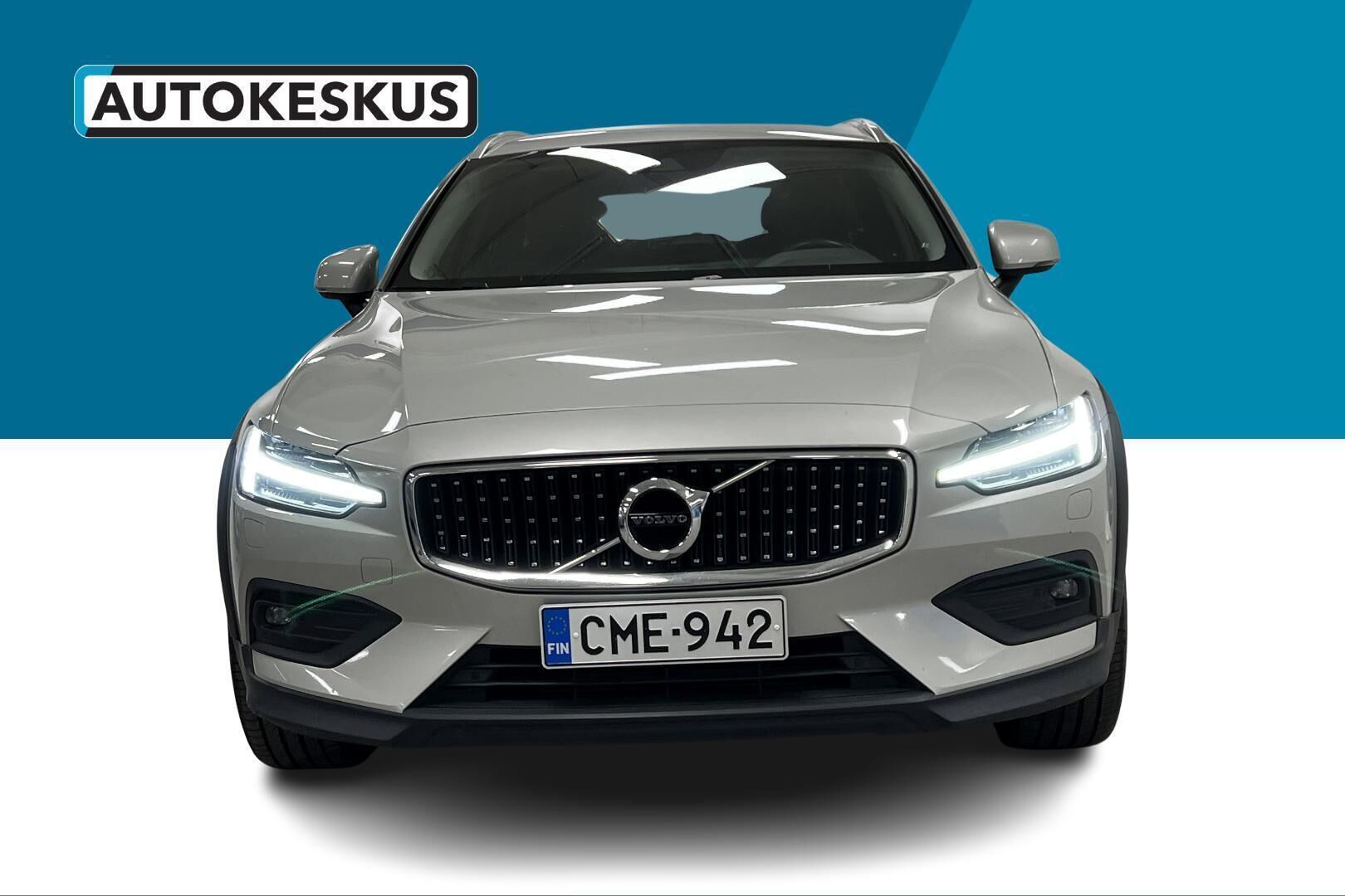 Volvo V60 Cross Country iso kuva 2