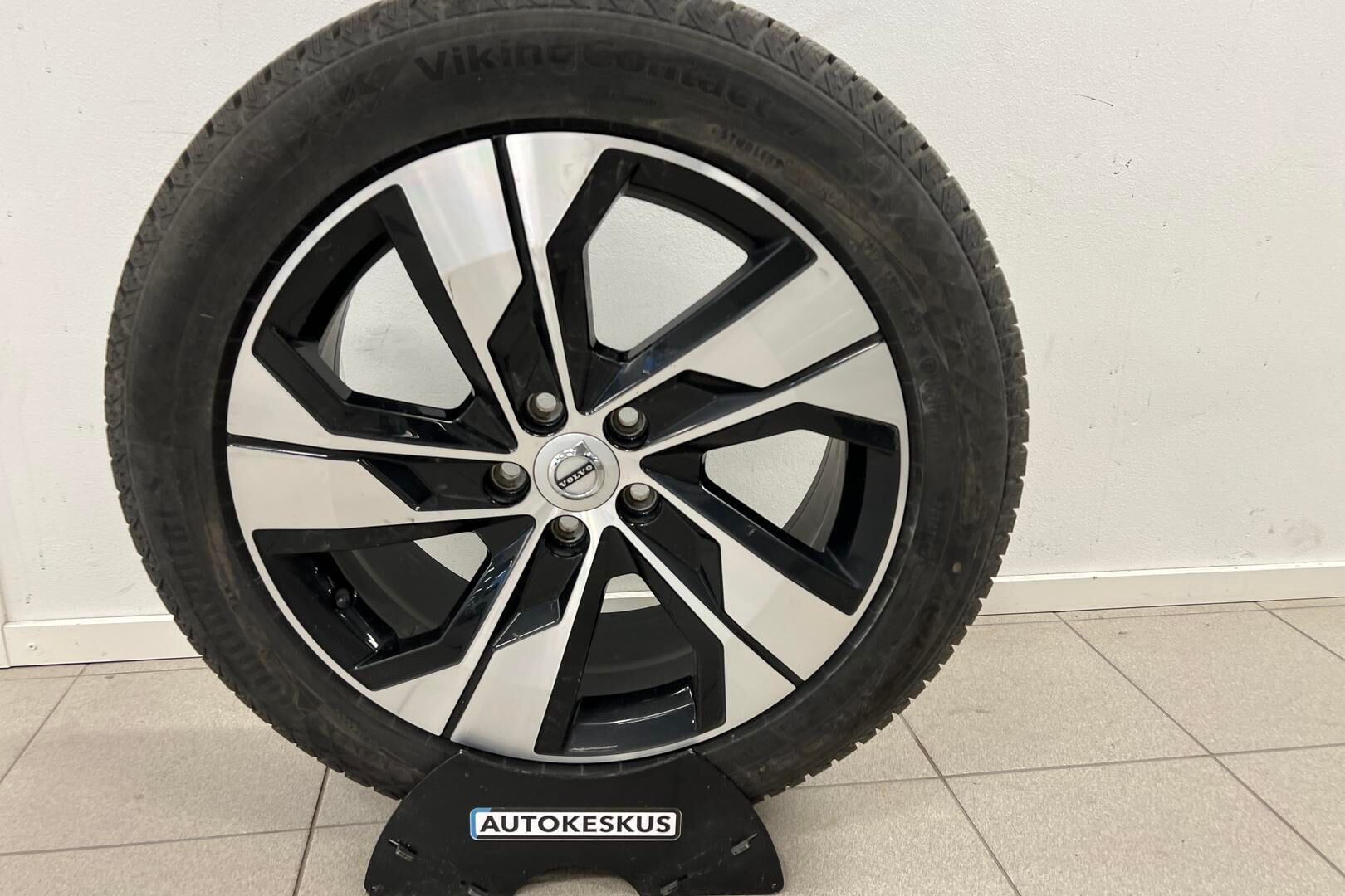 Volvo V60 Cross Country iso kuva 23