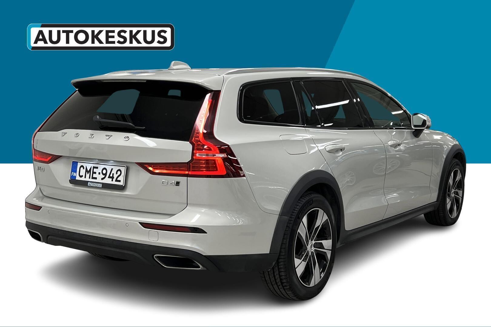 Volvo V60 Cross Country iso kuva 5
