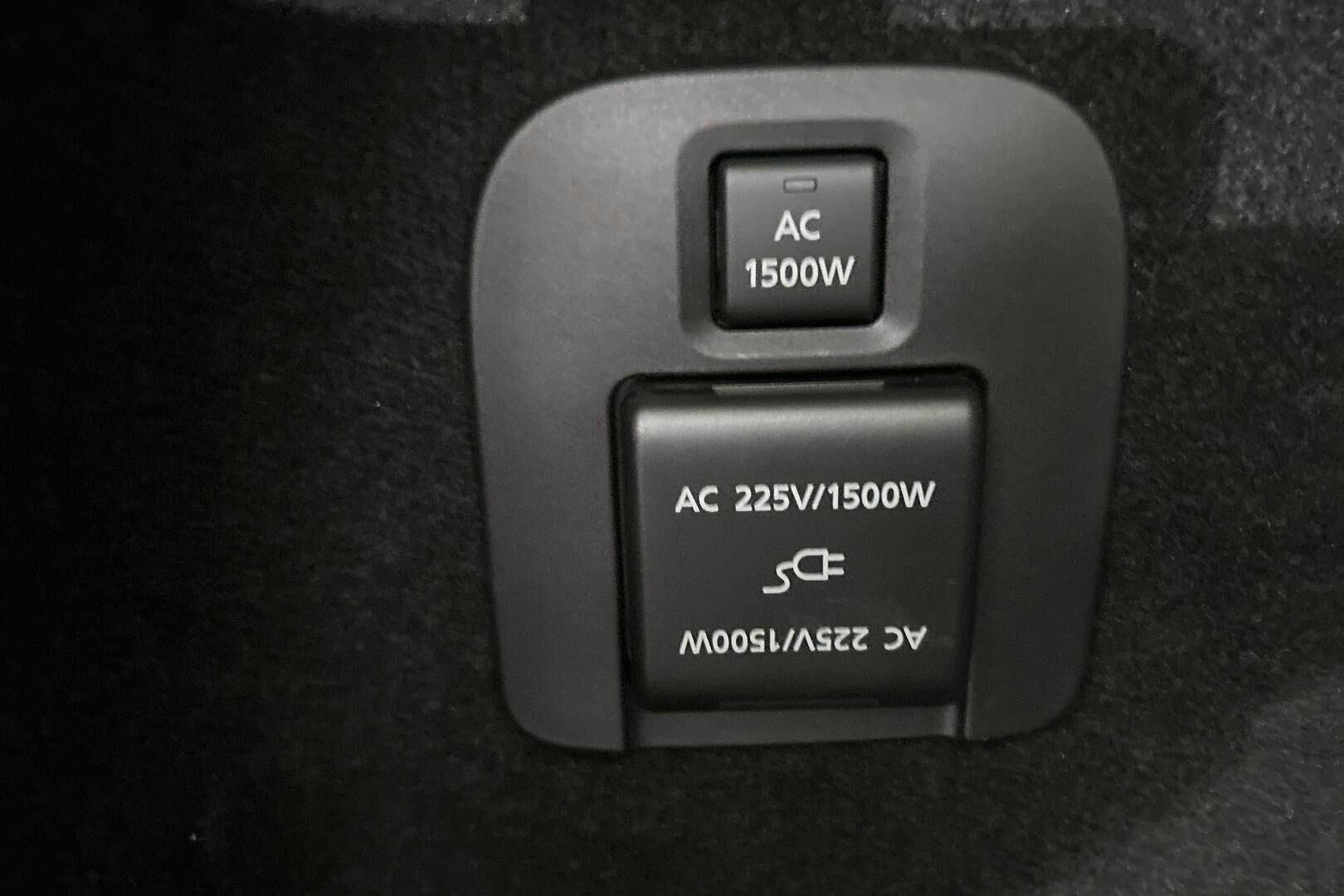 Mazda CX-60 iso kuva 25