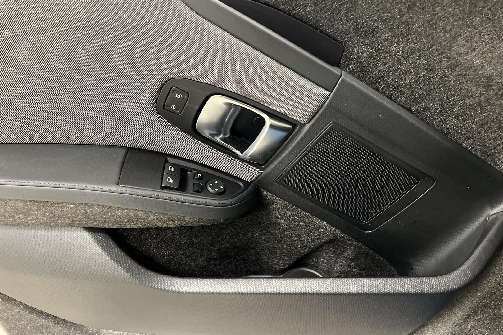 BMWi i3 iso kuva 20