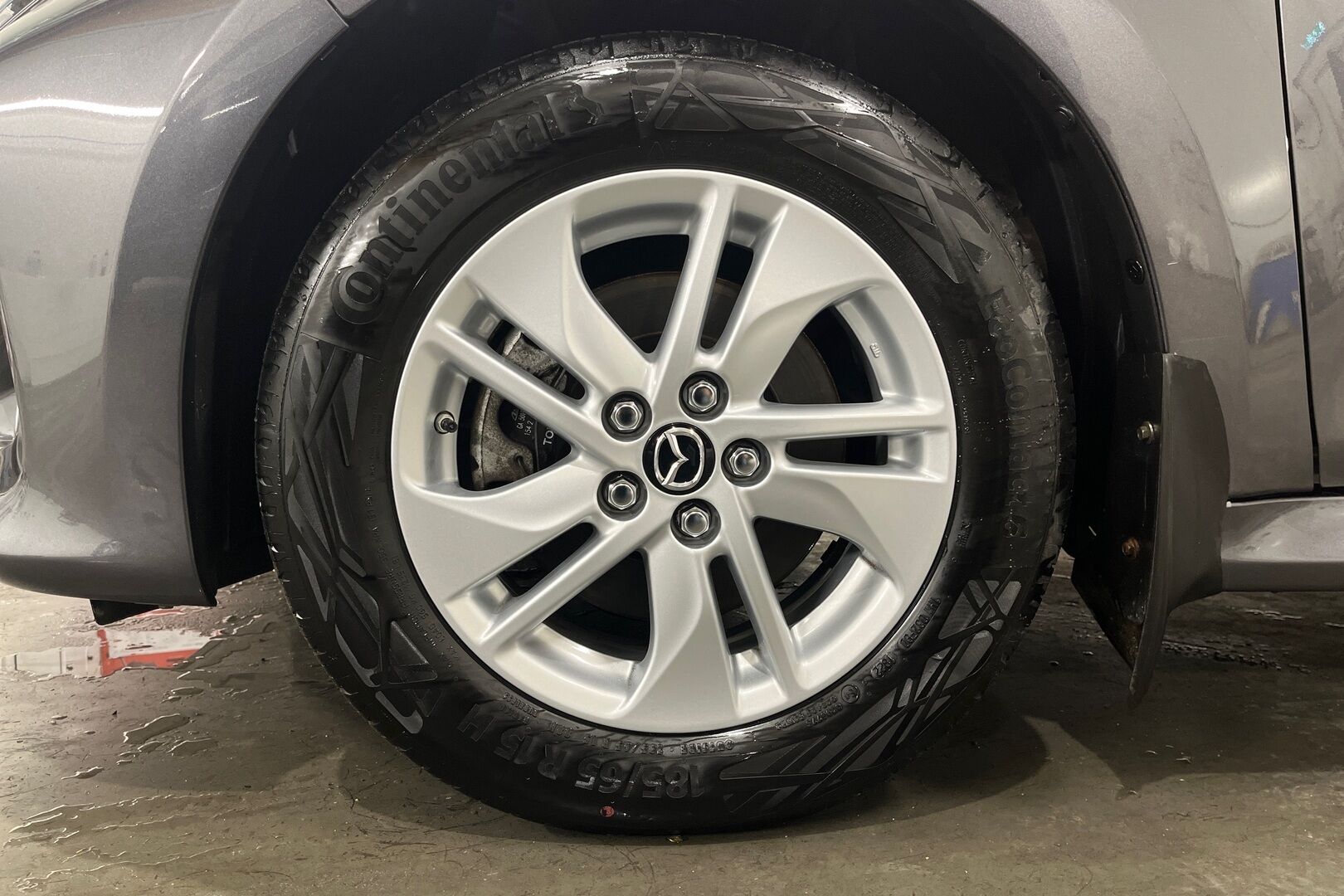 MAZDA 2 HYBRID iso kuva 10