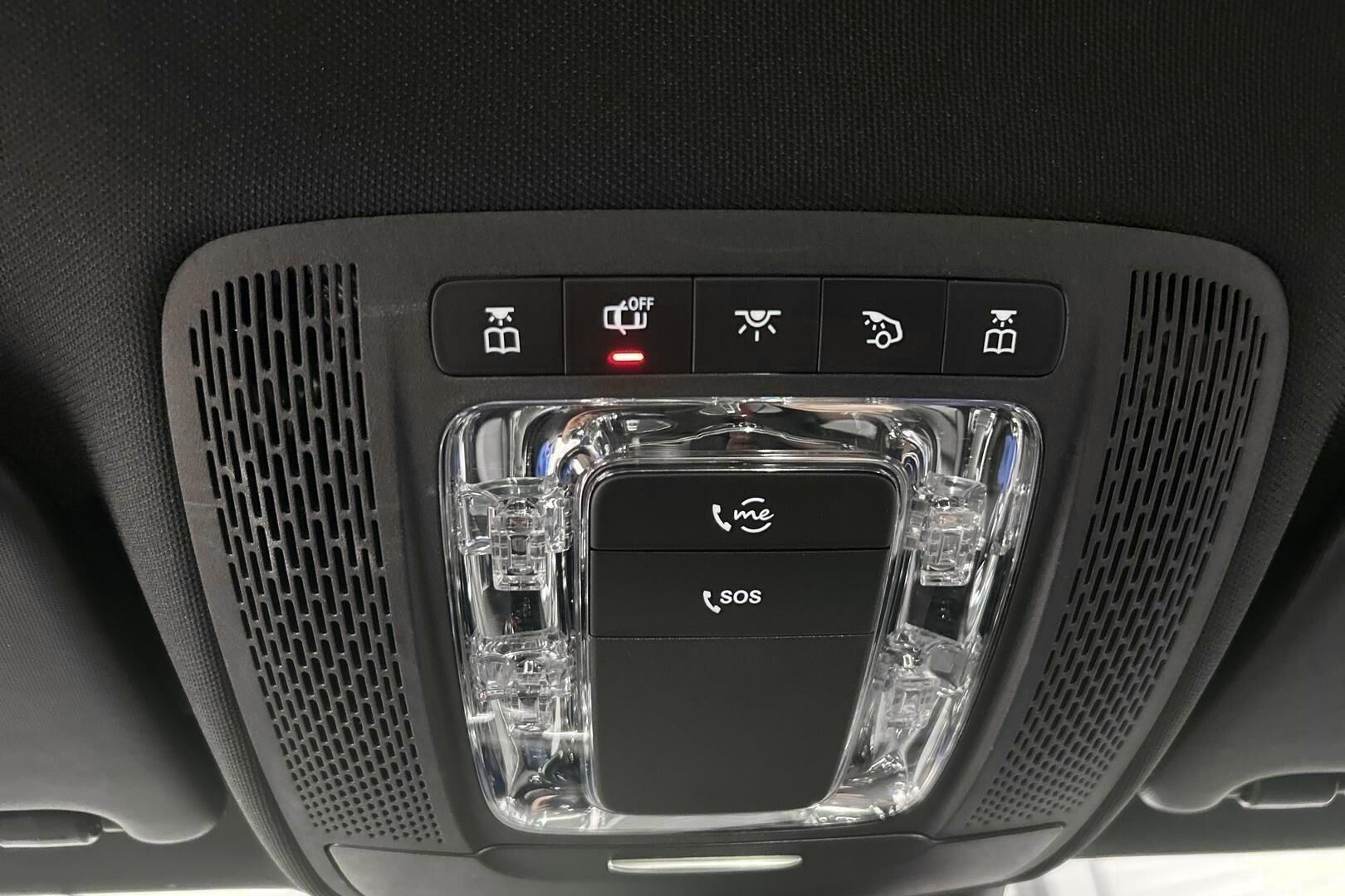 Mercedes-Benz CLA iso kuva 22