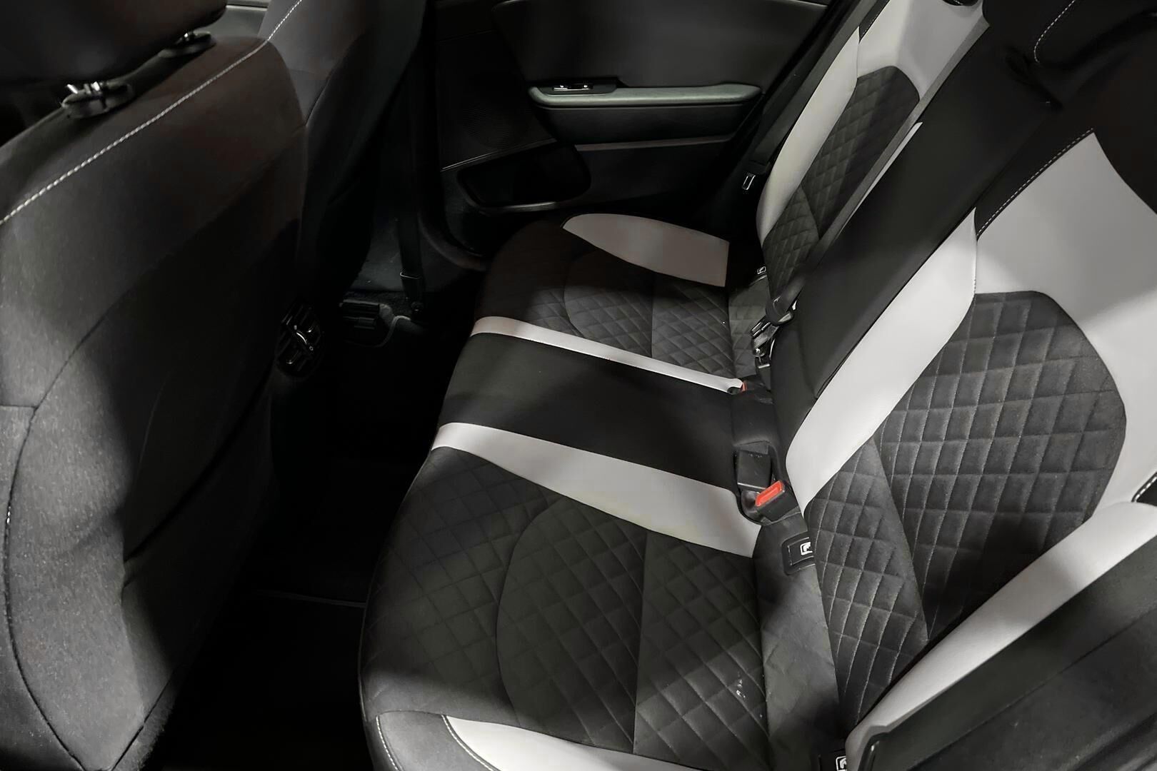 Kia ProCeed iso kuva 11