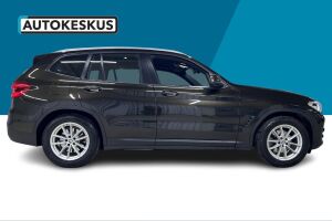 BMW X3 esikatselu 3