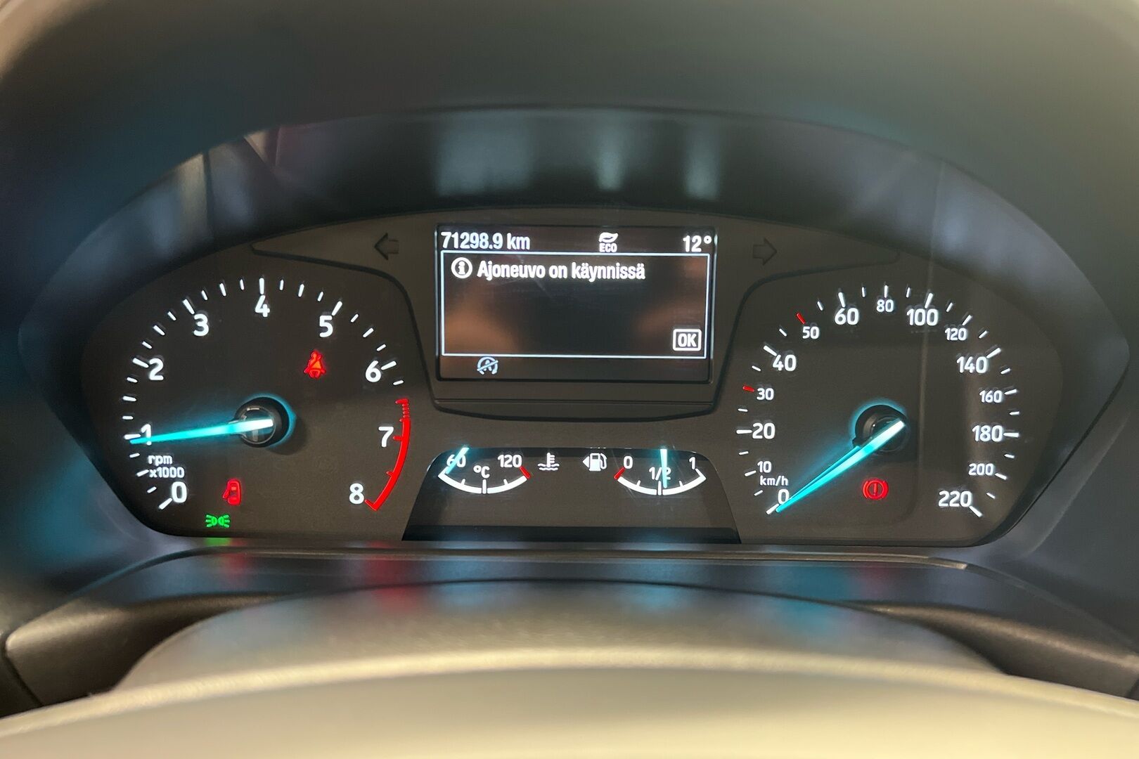 Ford Fiesta iso kuva 9