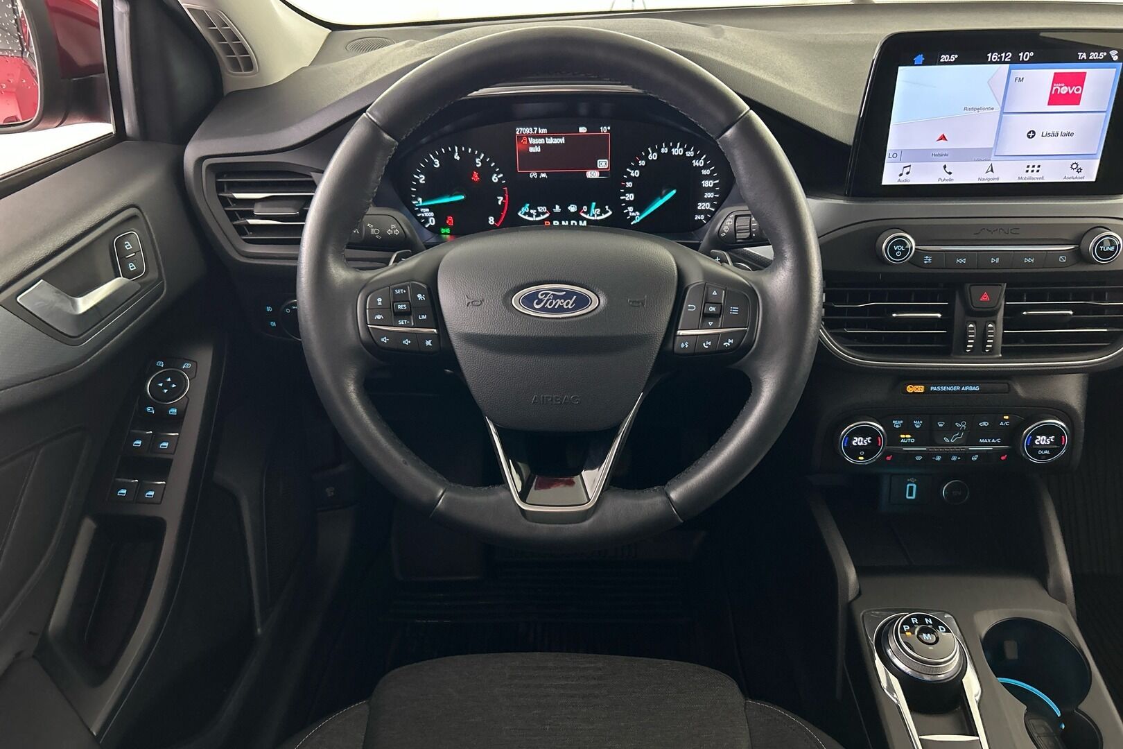 Ford Focus iso kuva 9