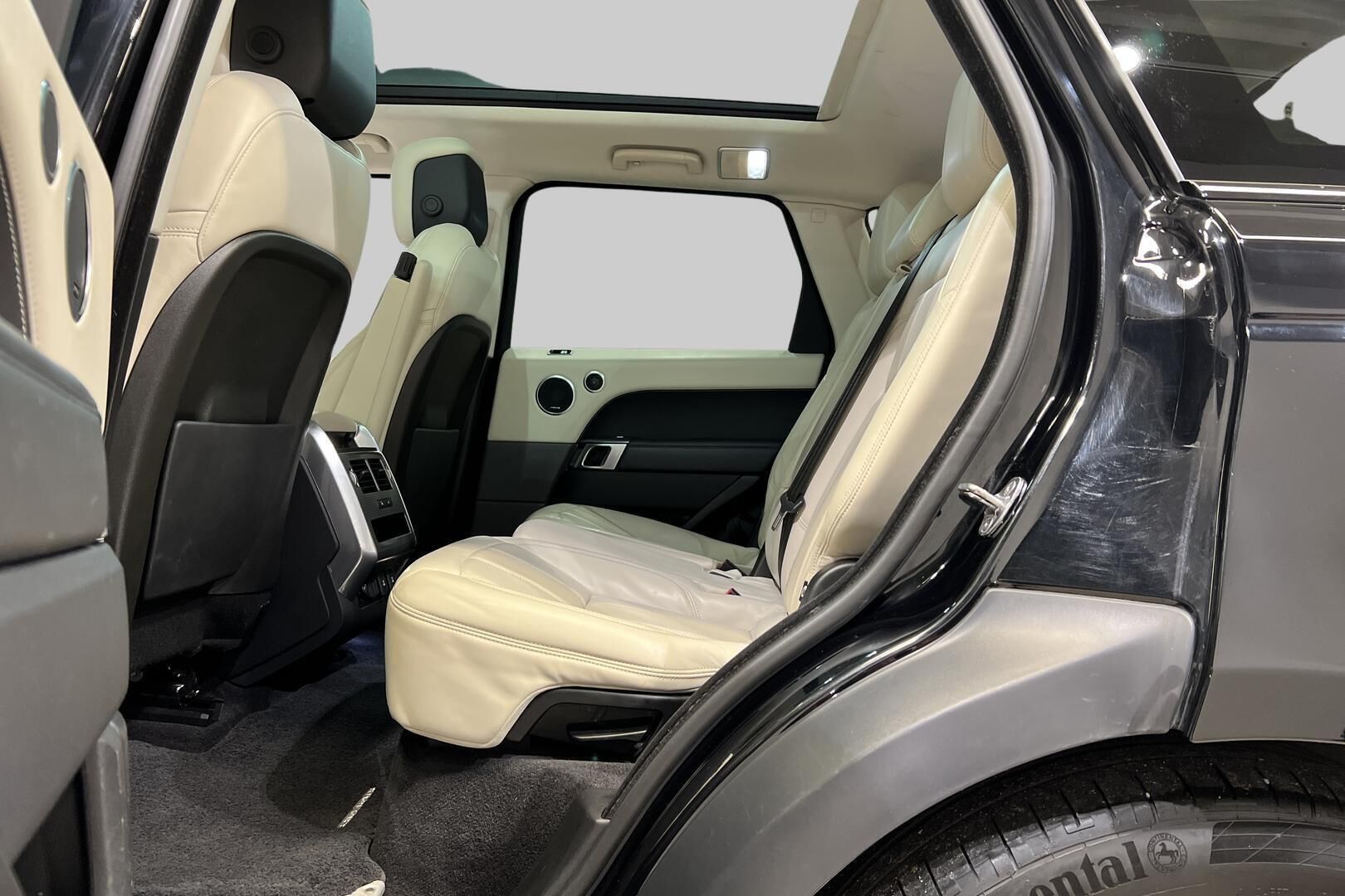 Land Rover Range Rover Sport iso kuva 10