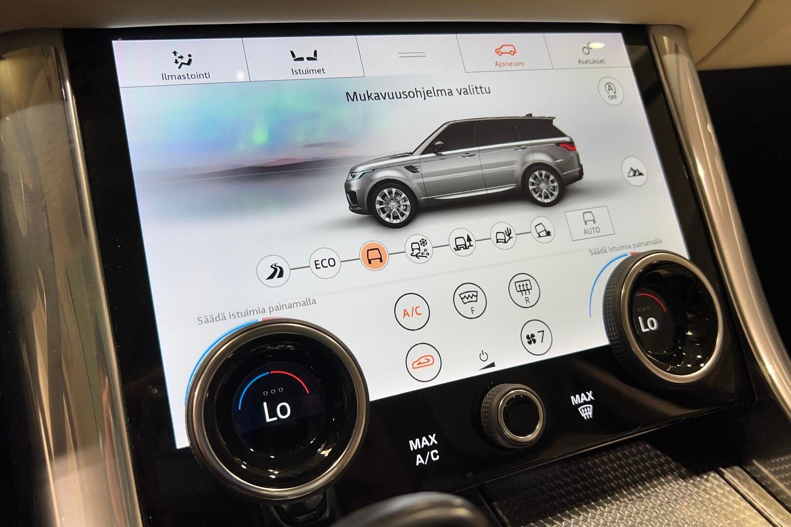 Land Rover Range Rover Sport iso kuva 21