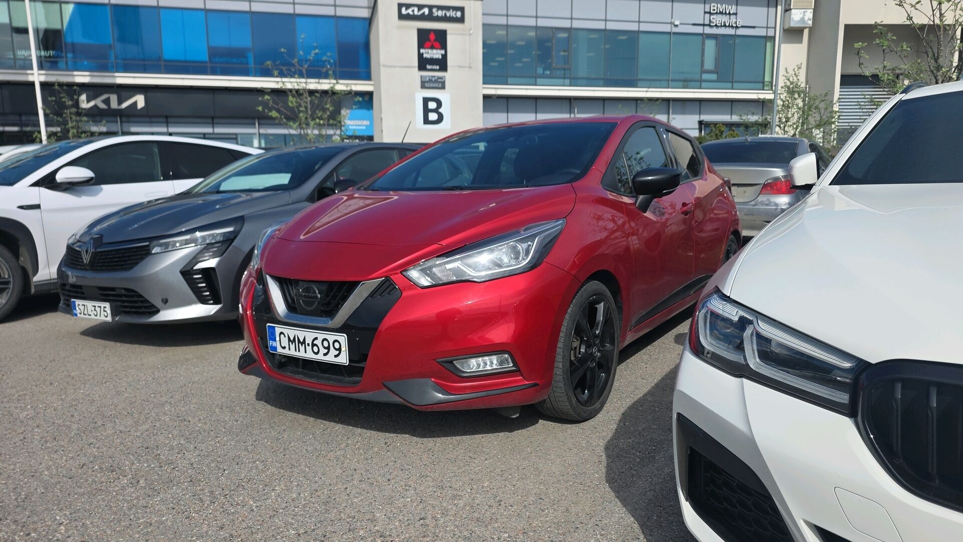 Nissan Micra iso kuva 0