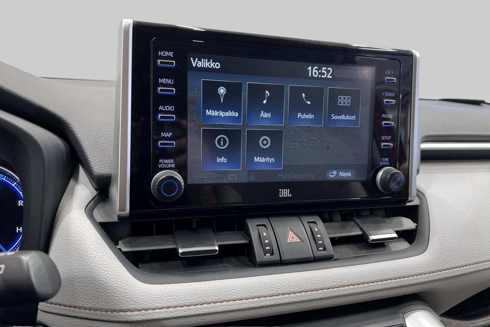 Toyota RAV4 iso kuva 19