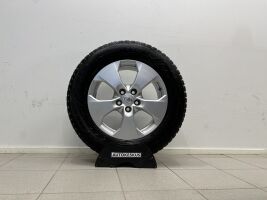 Toyota RAV4 esikatselu 35