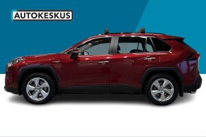 Toyota RAV4 esikatselu 8
