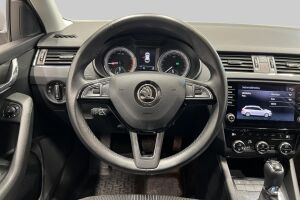 Skoda Octavia esikatselu 25