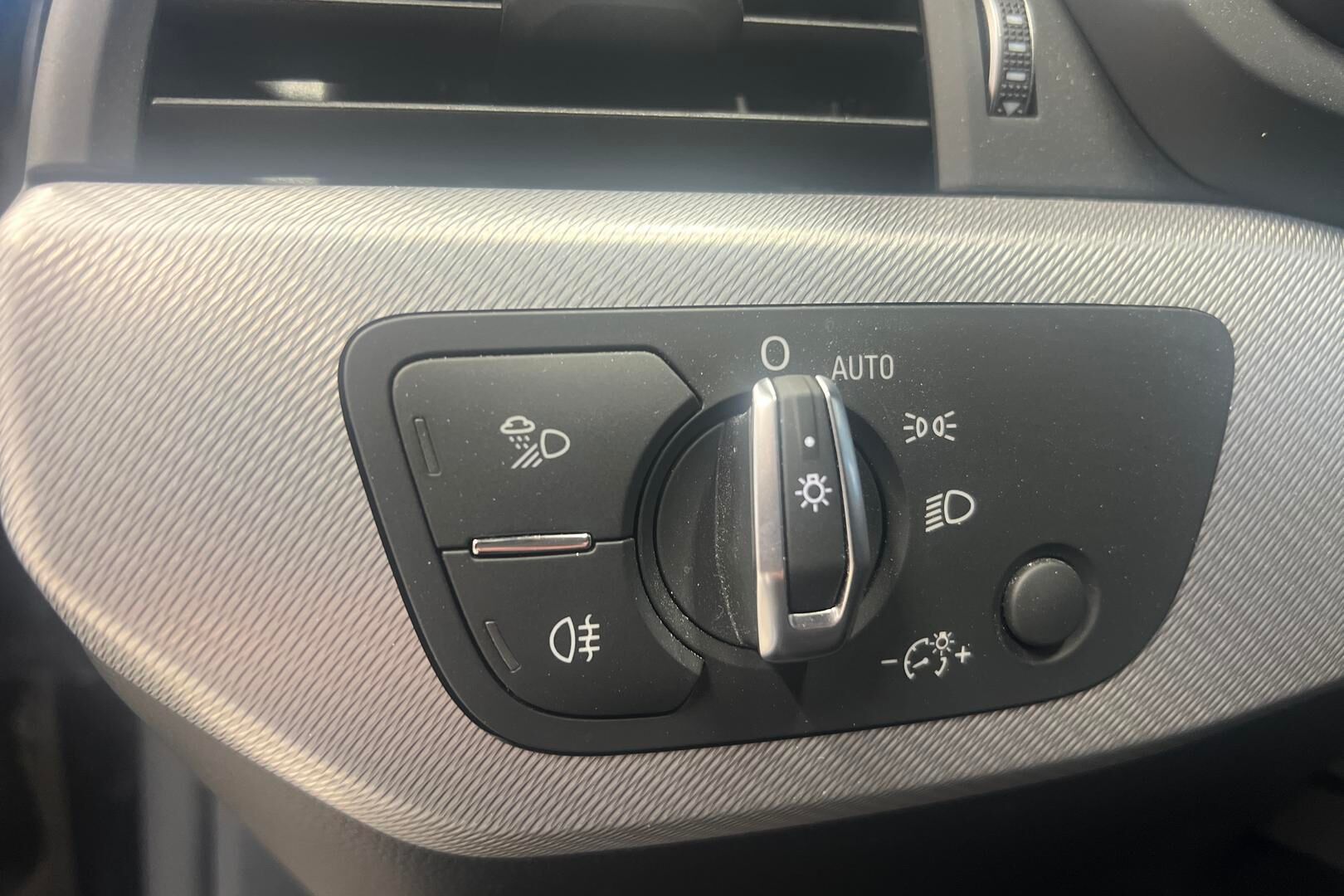 Audi A5 iso kuva 13