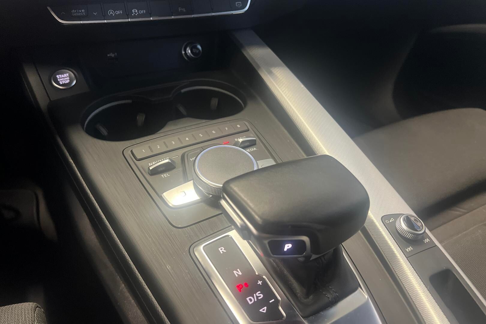 Audi A5 iso kuva 19