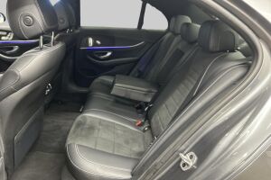Mercedes-Benz E esikatselu 7