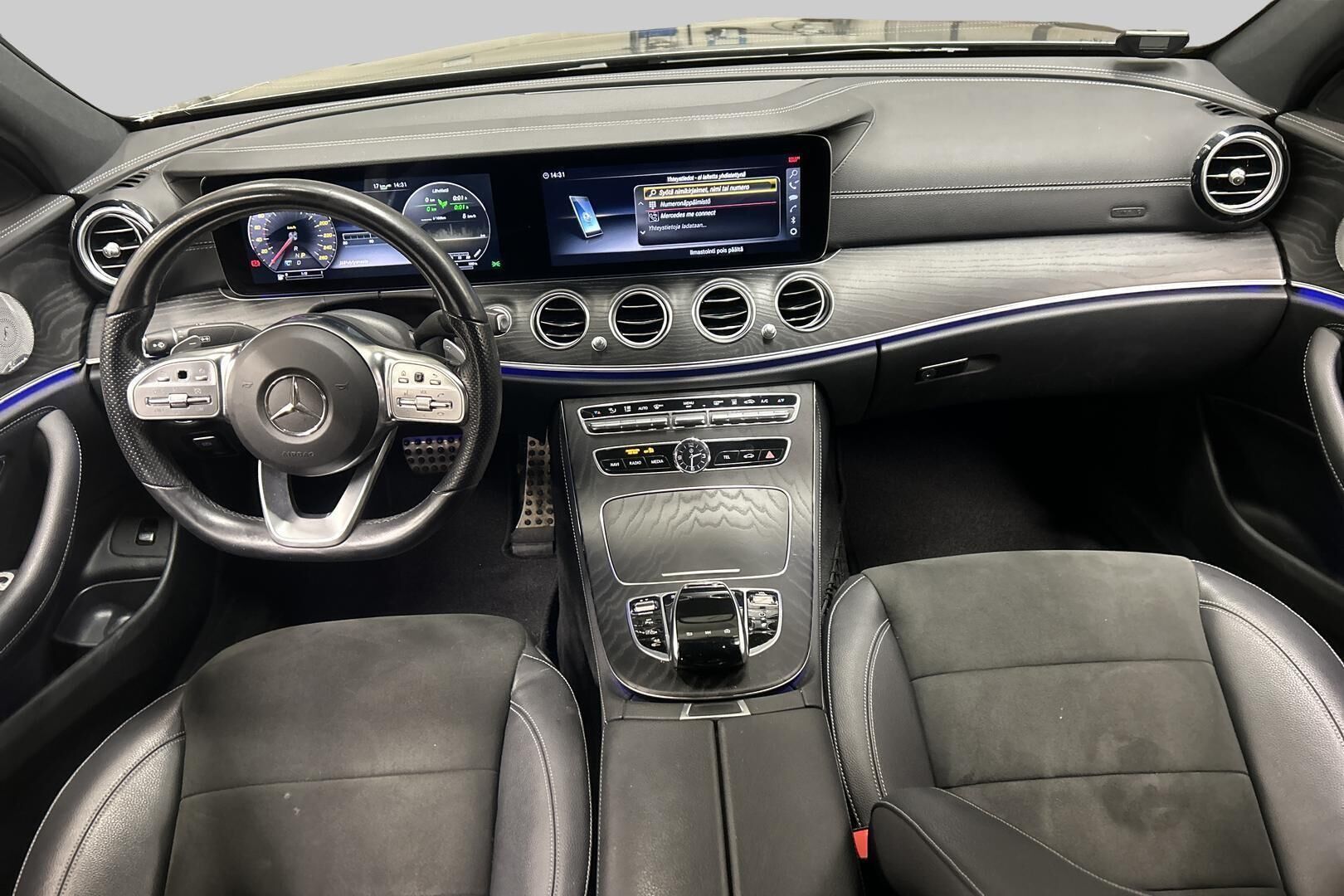 Mercedes-Benz E iso kuva 8