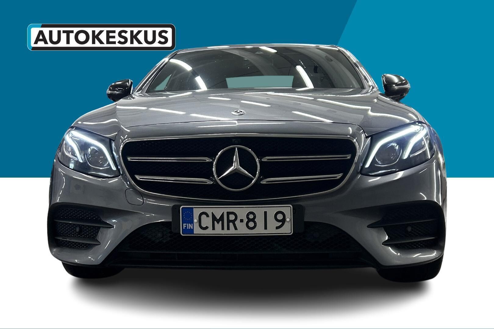 Mercedes-Benz E iso kuva 2