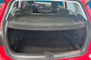 Volkswagen Golf esikatselu 12