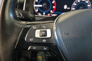 Volkswagen Golf esikatselu 19