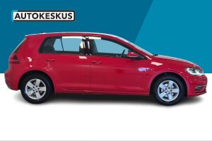 Volkswagen Golf esikatselu 4