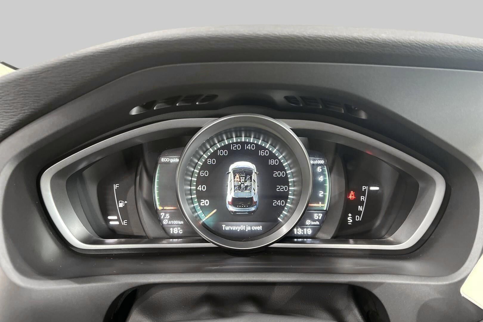 Volvo V40 Cross Country iso kuva 14
