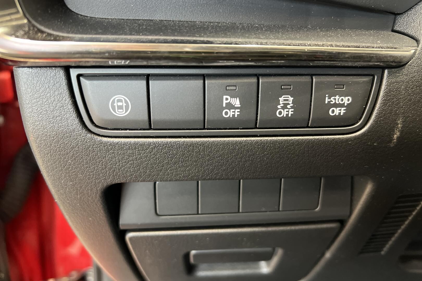Mazda Mazda3 iso kuva 16