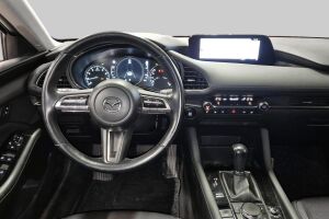 Mazda Mazda3 esikatselu 2