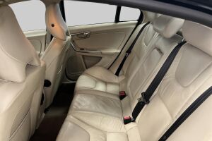 Volvo S60 esikatselu 10