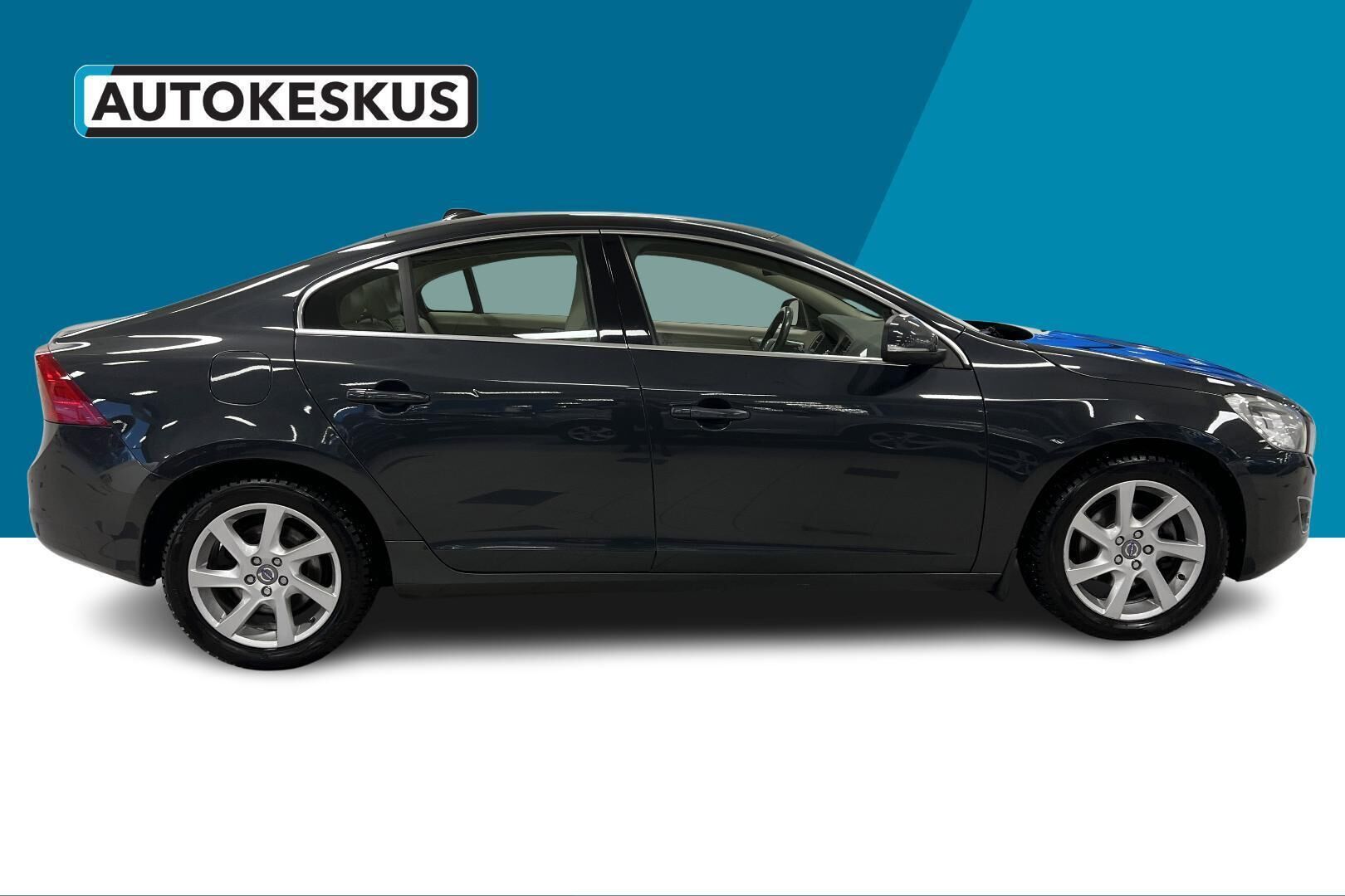 Volvo S60 iso kuva 3