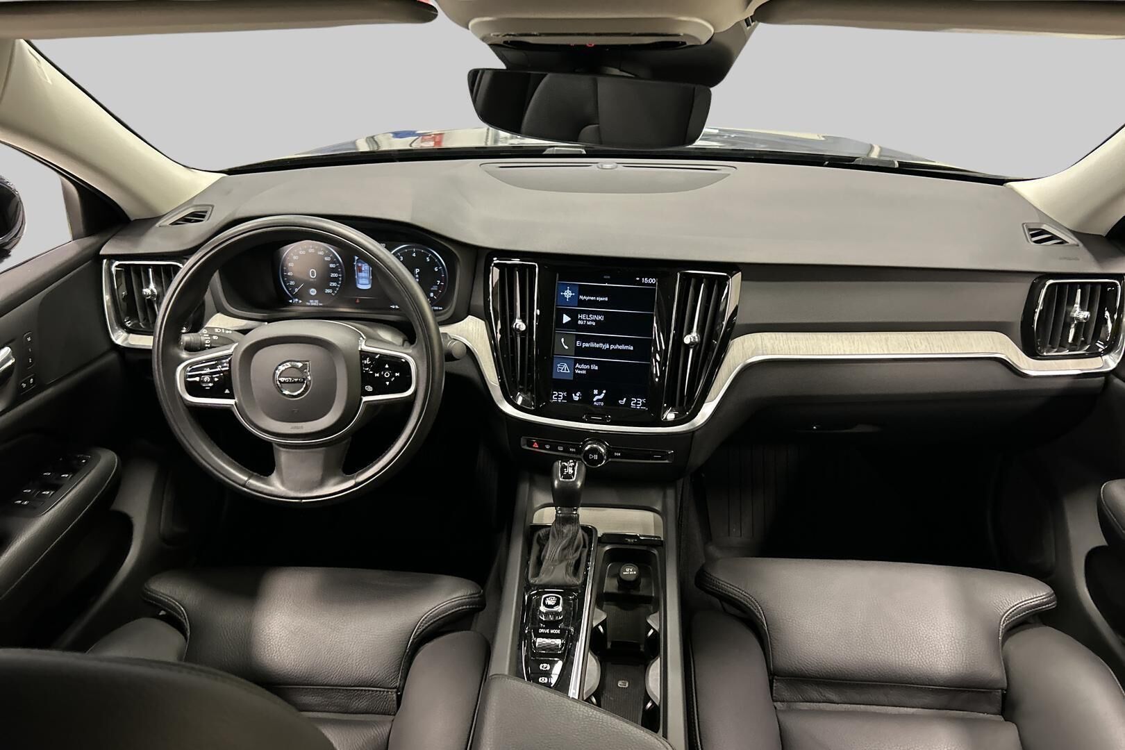 Volvo S60 iso kuva 11