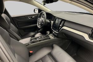 Volvo S60 esikatselu 28