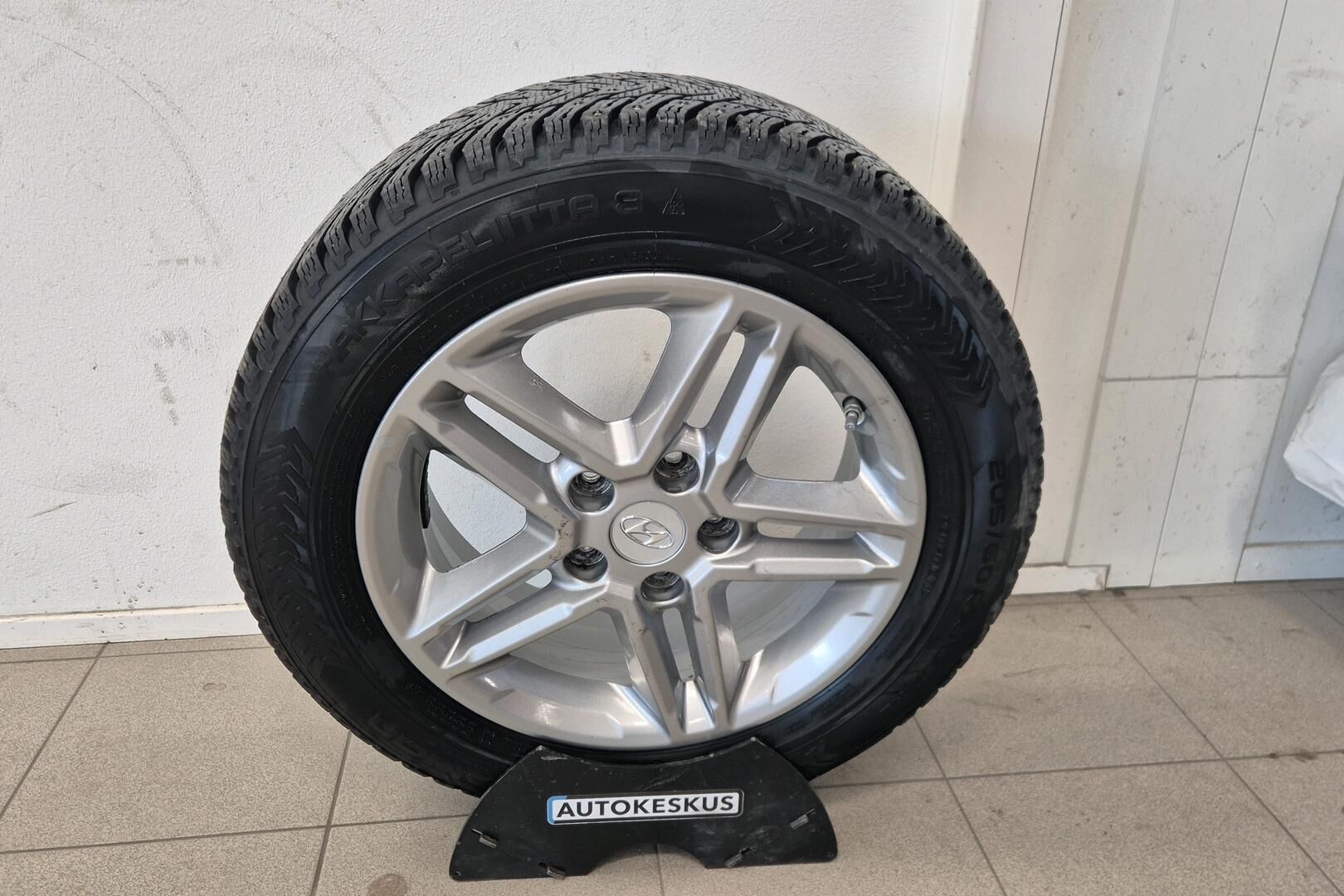 Hyundai KONA iso kuva 11