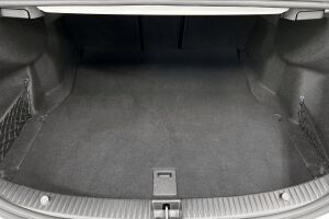 Mercedes-Benz C esikatselu 4