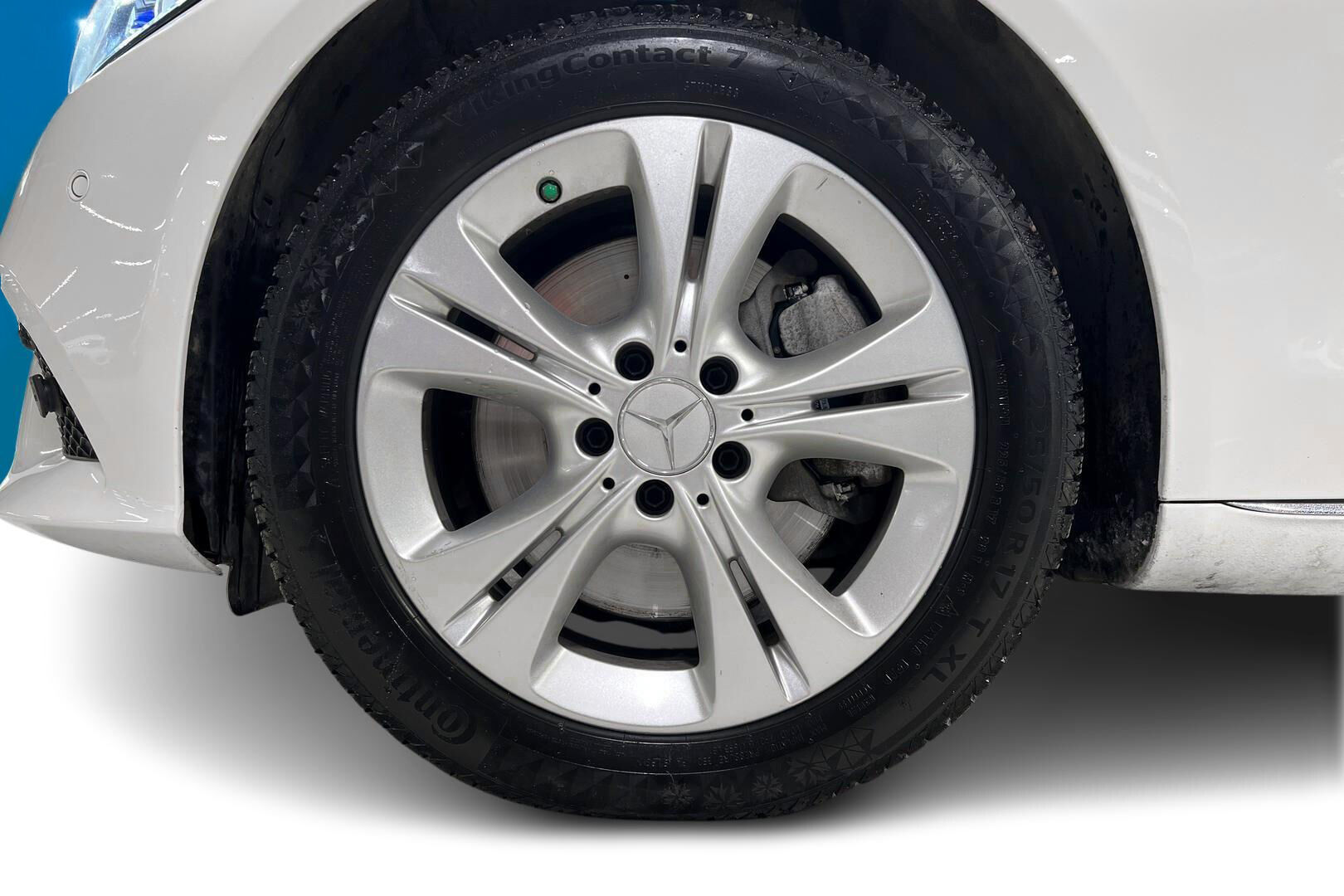 Mercedes-Benz C iso kuva 18