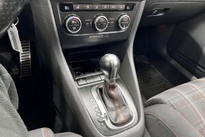 Volkswagen Golf esikatselu 16