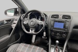 Volkswagen Golf esikatselu 24