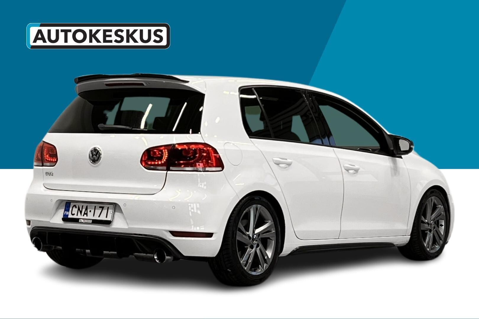 Volkswagen Golf iso kuva 5