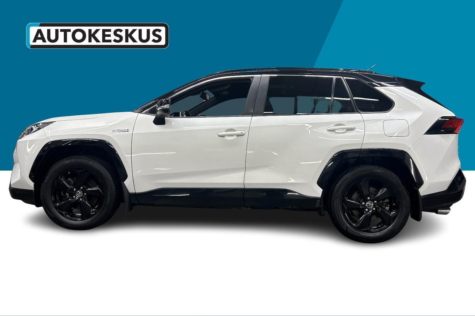 Toyota RAV4 iso kuva 8