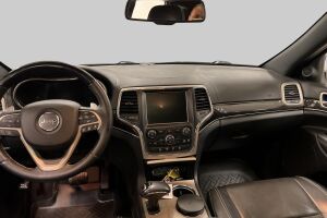 Jeep Grand Cherokee esikatselu 18