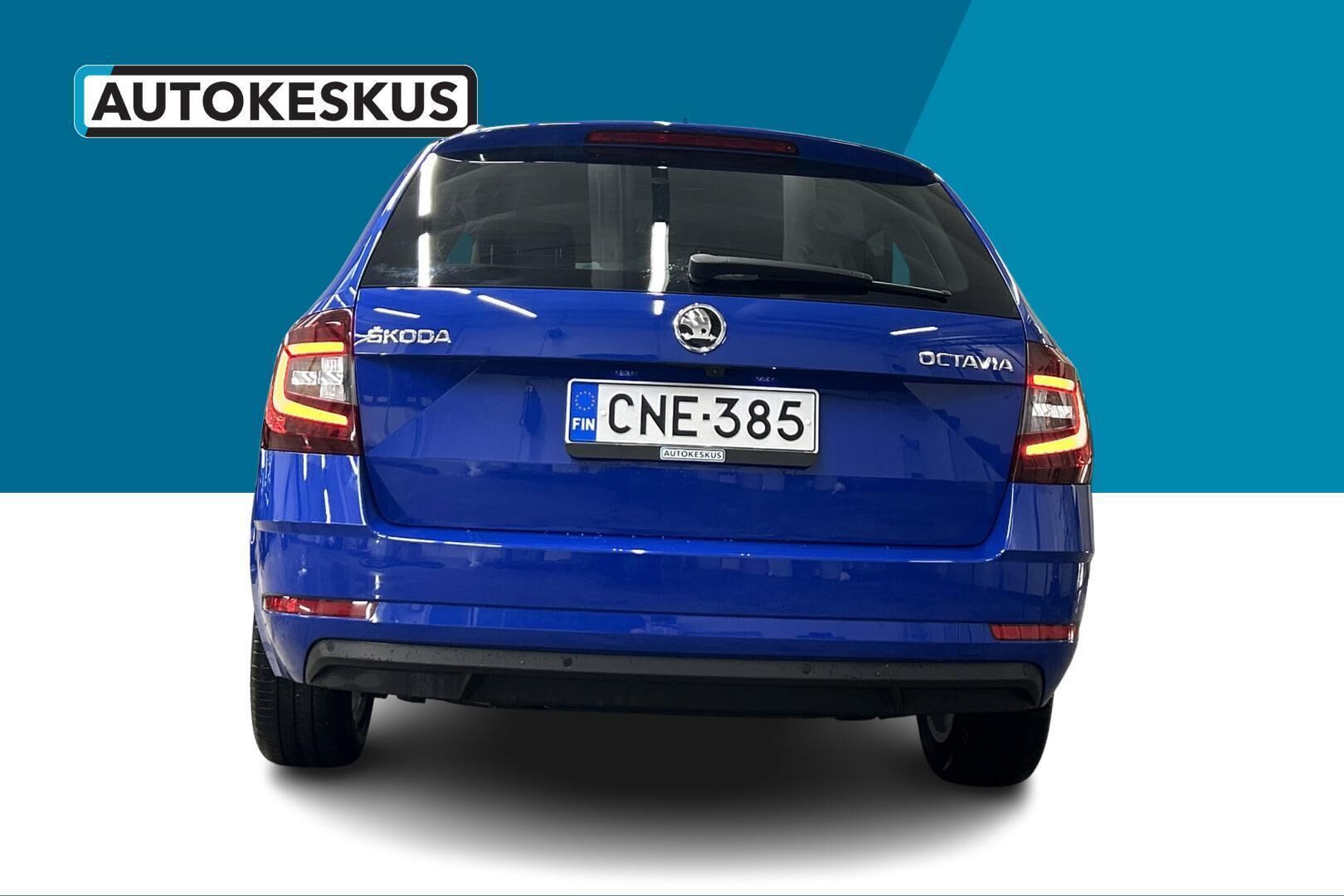 Skoda Octavia iso kuva 6